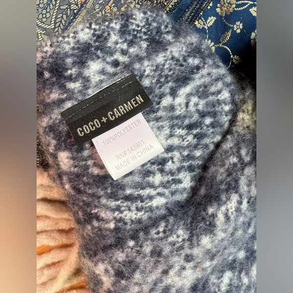 9️⃣🧣Lot of 9 Random Scarves-Varying Colors/Sizes/Brands/Materials/Conditions - Picture 12 of 17